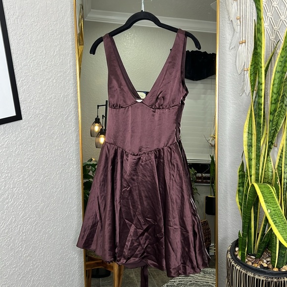 HOUSE OF CB 'Shiema' Rich Brown Mini Dress NWOT - Picture 7 of 8